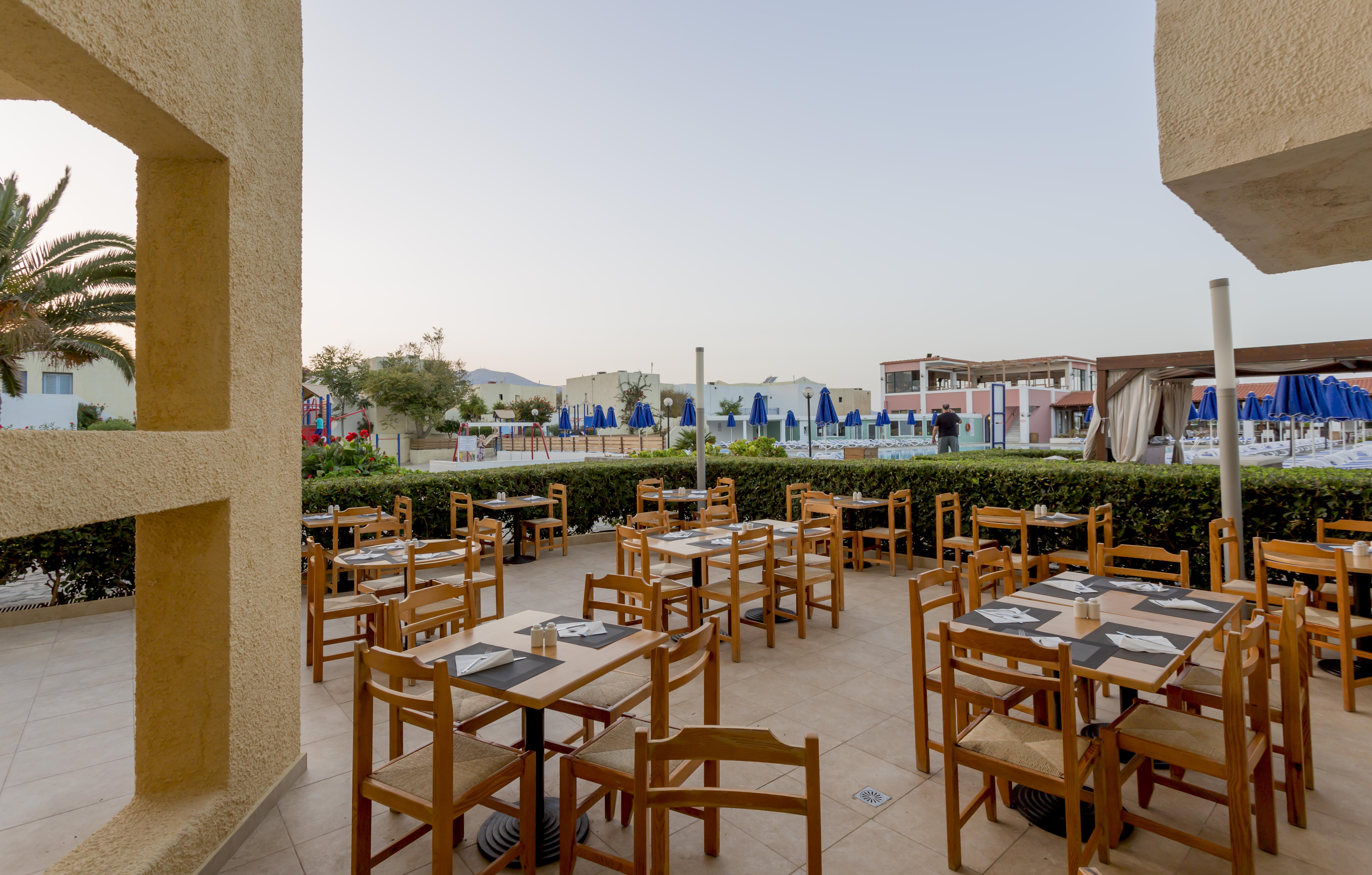 Dessole Dolphin Bay Hotel Amoudara Lasithiou Exterior foto
